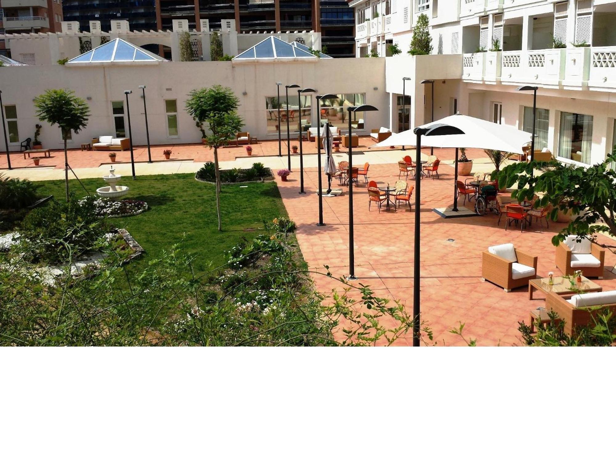 Ballesol Costablanca Senior Resort Mayores De 55 Anos Кала-де-Финистрат Экстерьер фото